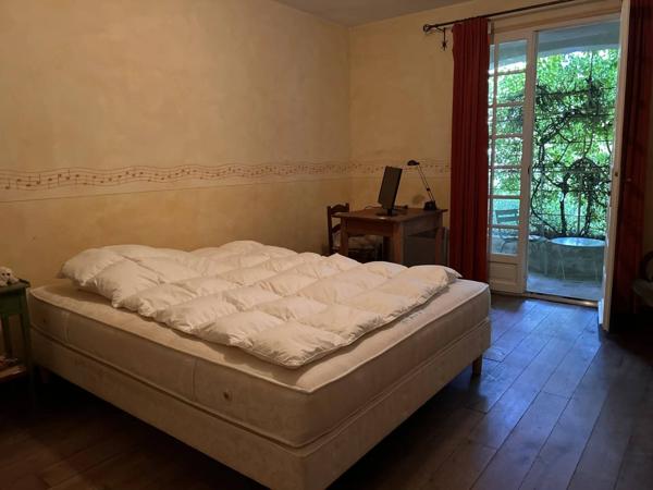 A 5 minutes du golf de Pont Royal ,Maison de charme à Vernègues avec piscine et jardin