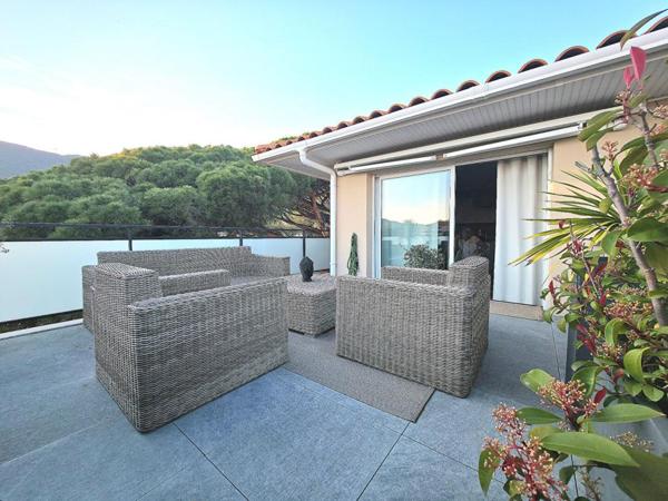 EXCEPTIONNEL  T4 DERNIER ÉTAGE AVEC TERRASSE PANORAMIQUE & DOUBLE GARAGE   A 655000 EUR