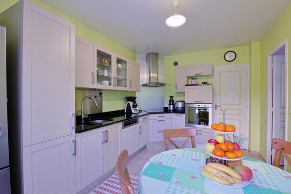 Maison Brie Comte Robert 6 pièce(s) 111 m2