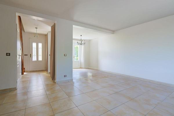Maison Brie Comte Robert 6 pièce(s) 111 m2