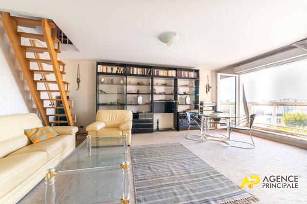 Appartement La Garenne Colombes 5 pièces 780 000 € **  - Référence  557CL