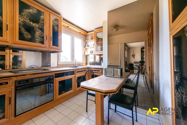 Appartement La Garenne Colombes 5 pièces 780 000 € **  - Référence  557CL