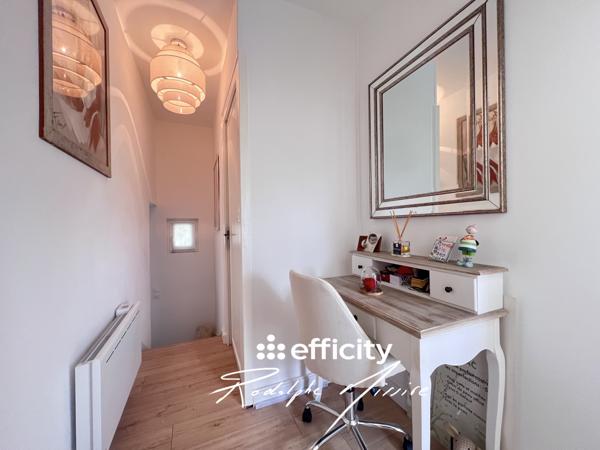 Maison
         4 pièces
        - 70 m² 274 900 € *