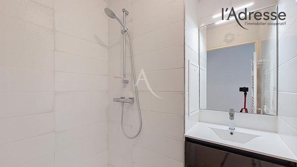 PUTEAUX / Eco Quartier des Bergères - 3/4 pièces de 78 m² avec terrasse, balcon, parkings et cave