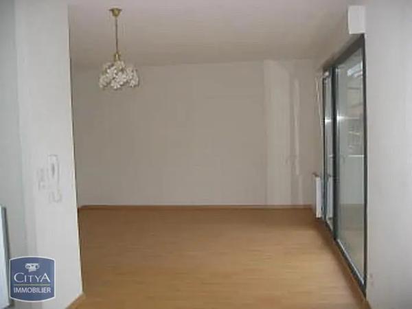 Appartement à louer 1 pièce 34.09m²