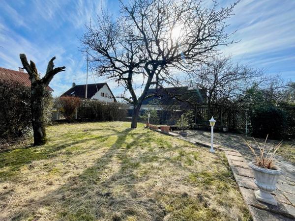 Maison spacieuse de plain-pied à rénover