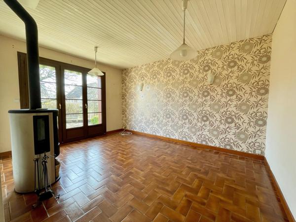 Maison spacieuse de plain-pied à rénover