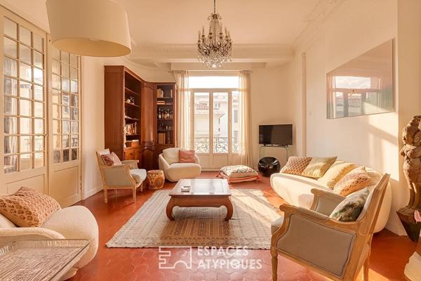 Appartement Art Déco et courbes magistrales