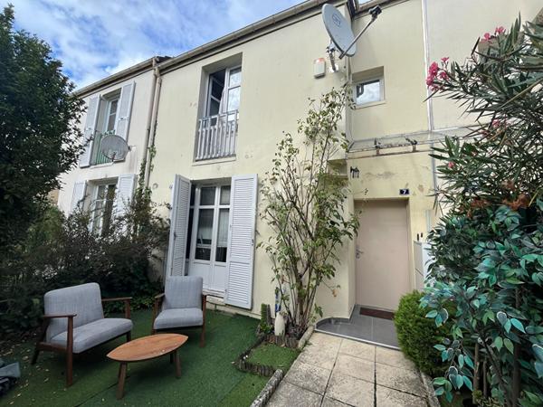 Maison à vendre à Cergy - Référence 2211 €300 000 ** - Référence 2211