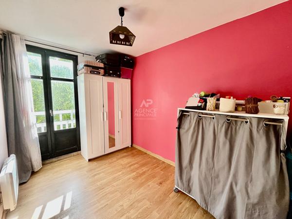 Maison à vendre à Cergy - Référence 2211 €300 000 ** - Référence 2211