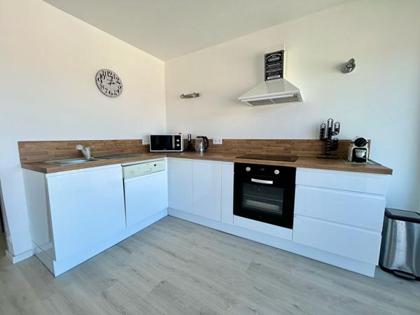 Exclusivité : Nice Mont Boron (06300) : Appartement 2/3 pièces d'environ 55 m2 + cave (Possibilité Parking en sus)