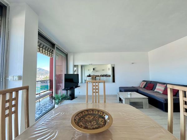 Exclusivité : Nice Mont Boron (06300) : Appartement 2/3 pièces d'environ 55 m2 + cave (Possibilité Parking en sus)