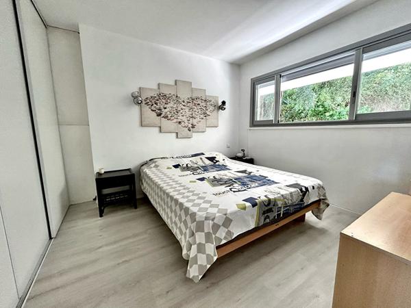 Exclusivité : Nice Mont Boron (06300) : Appartement 2/3 pièces d'environ 55 m2 + cave (Possibilité Parking en sus)