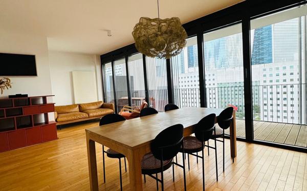 Appartement à louer    3 pièces • 92,70 m2 Nanterre