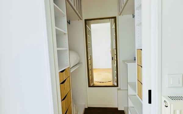 Appartement à louer    3 pièces • 92,70 m2 Nanterre