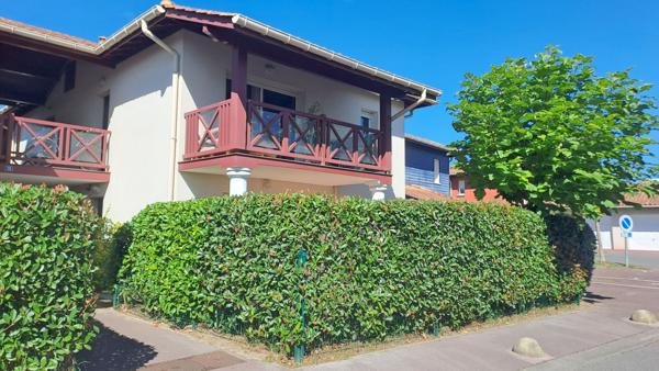 2 PIECES ANGLET DOMAINE DU MALDA