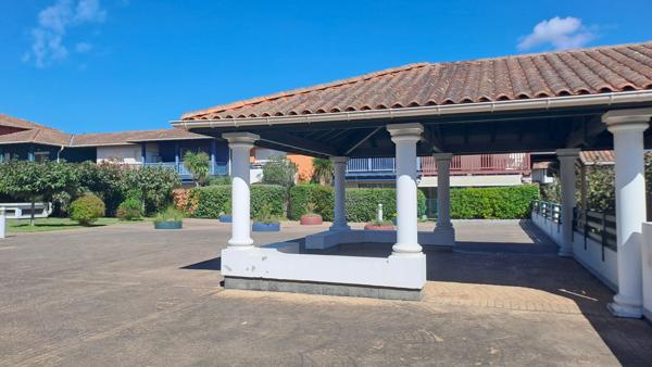 2 PIECES ANGLET DOMAINE DU MALDA