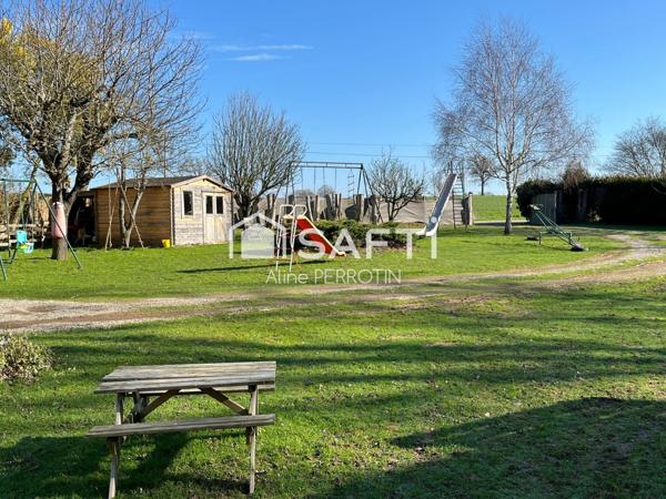 Écrin de nature avec plan d’eau