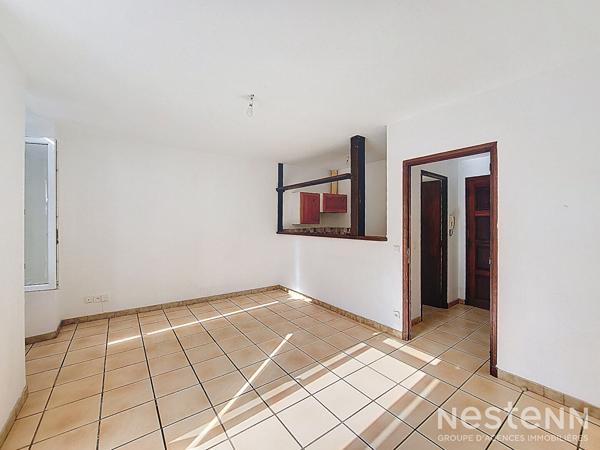 A Louer Appartement T2 de 41 m² au rez-de-chaussée proche des commodités de Condom
