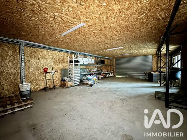 Murs commerciaux  à vendre 300 m² Vernantes