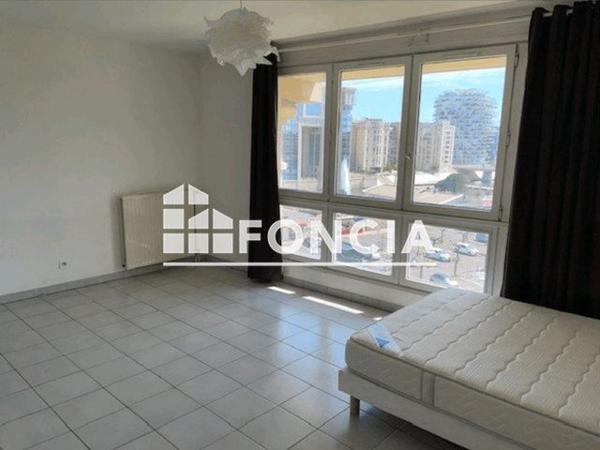 Location Studio 29.75 m² - 19-24 ESPLANADE DE L'EUROPE Montpellier 34000