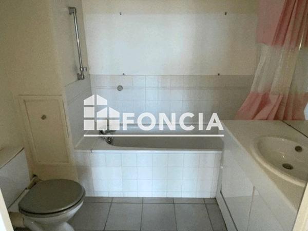 Location Studio 29.75 m² - 19-24 ESPLANADE DE L'EUROPE Montpellier 34000