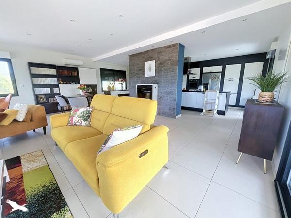 Maison 228 000 € Decazeville 4 p 126 m² DPE C