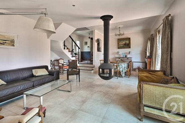 Maison à vendre  6 pièces - 147,32 m2 ROQUEFORT LES PINS - 06