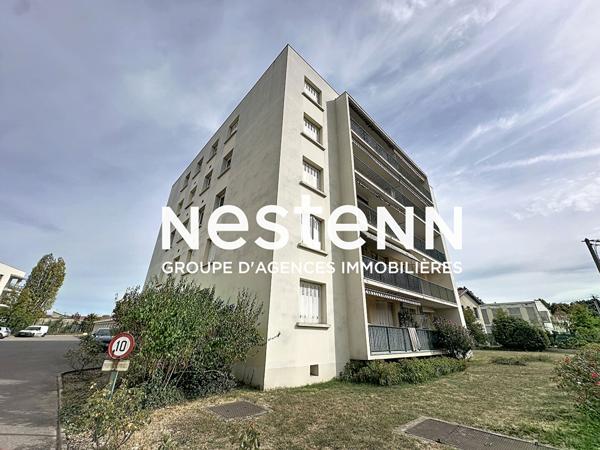 Appartement 4 pièces 3 chambres dernier étage avec cave - 69500 BRON