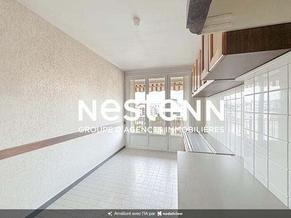 Appartement 4 pièces 3 chambres dernier étage avec cave - 69500 BRON