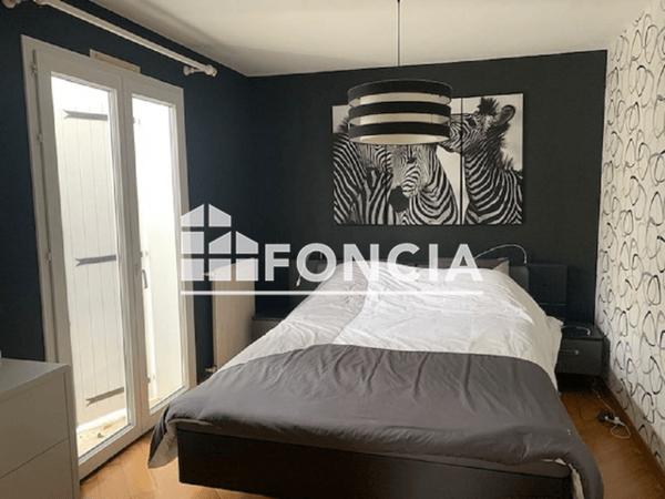 Location Maison 6 pièces 158.32 m² - 69 RUE DES SEMAILLES Agen 47000