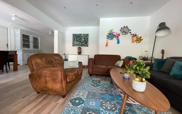 Maison à vendre    8 pièces • 327,42 m2 Limonest