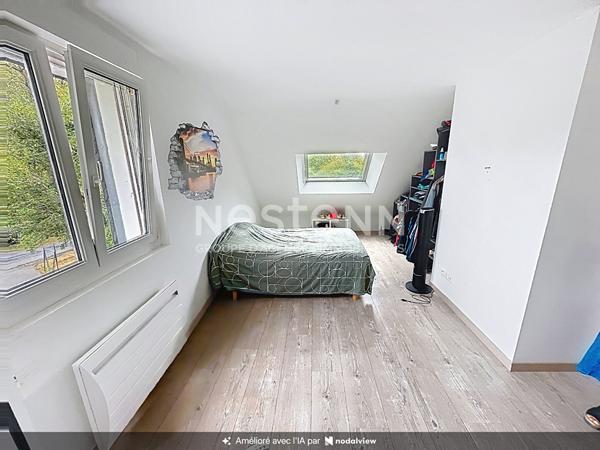 À vendre à Theix-Noyalo, maison rénovée de 166m² sur plus de 2500m² de terrain