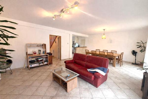 Villa Lavaur - 4 chambres - un bureau/chambre en RDC - grand Garage - Piscine