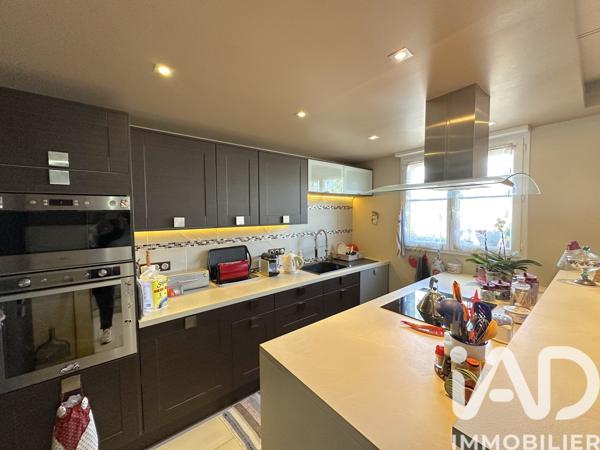 Appartement à vendre 3 pièces 73 m² Savigny-le-Temple
