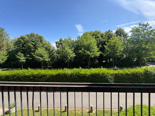 Appartement T4 avec terrasse, garage et cave extérieur - Proche La Hotoie