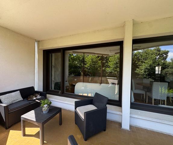 Appartement T4 avec terrasse, garage et cave extérieur - Proche La Hotoie