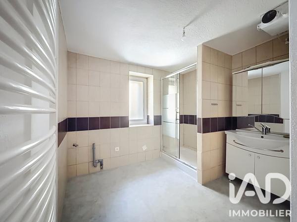 Location appartement 4 pièces 117 m² Desseling