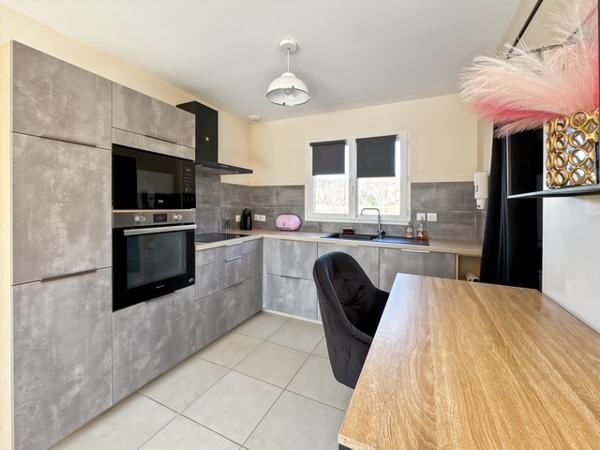 Allauch (13190) Maison dans un petit lotissement à Allauch le logis neuf calme absolu.