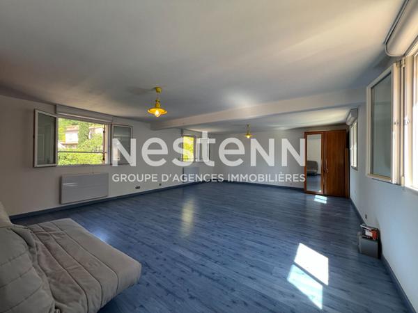 À VENDRE Maison Le Luc 5 pièce(s) 140 m² , Terrain arboré 4 674 m² , Piscine ,Dépendances , À pied du centre-ville