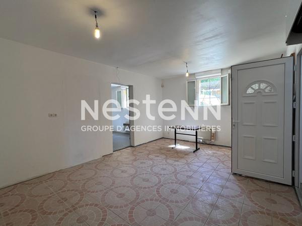 À VENDRE Maison Le Luc 5 pièce(s) 140 m² , Terrain arboré 4 674 m² , Piscine ,Dépendances , À pied du centre-ville