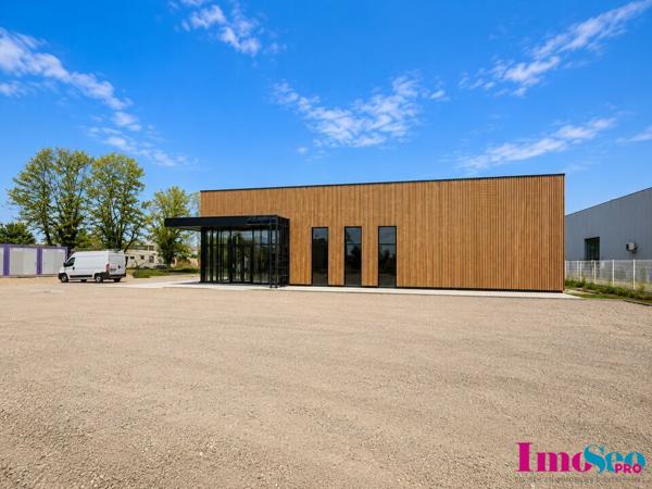 Local commercial à VENDRE