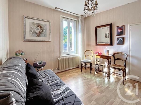 Maison à vendre  8 pièces - 125 m2 CHATEL GUYON - 63