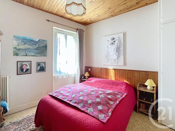 Maison à vendre  8 pièces - 125 m2 CHATEL GUYON - 63