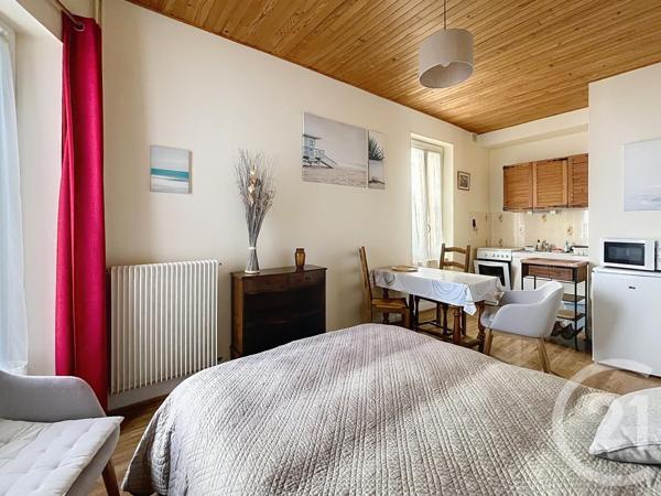 Maison à vendre  8 pièces - 125 m2 CHATEL GUYON - 63