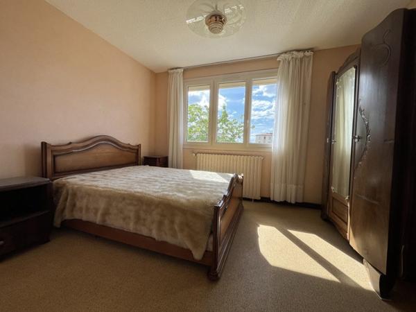 Maison à vendre 71 966 € Vierzon 4 p 78 m² DPE G