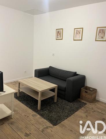 Immeuble à vendre 80 m² La Couronne