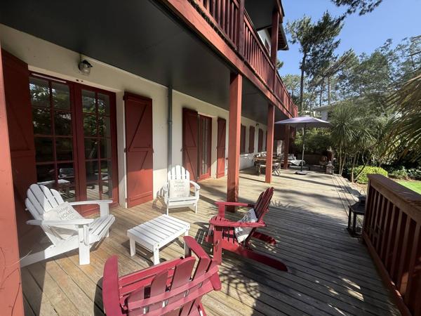 Appartement avec jardin privatif et terrasse, esprit maison Arcachon Abatilles