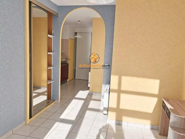Vente                                                      Appartement
                        
                     2 pièces                      36 m2                     à Pau