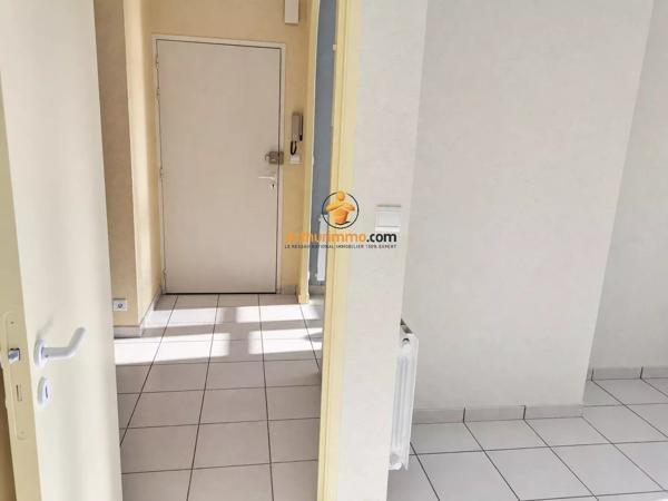 Vente                                                      Appartement
                        
                     2 pièces                      36 m2                     à Pau